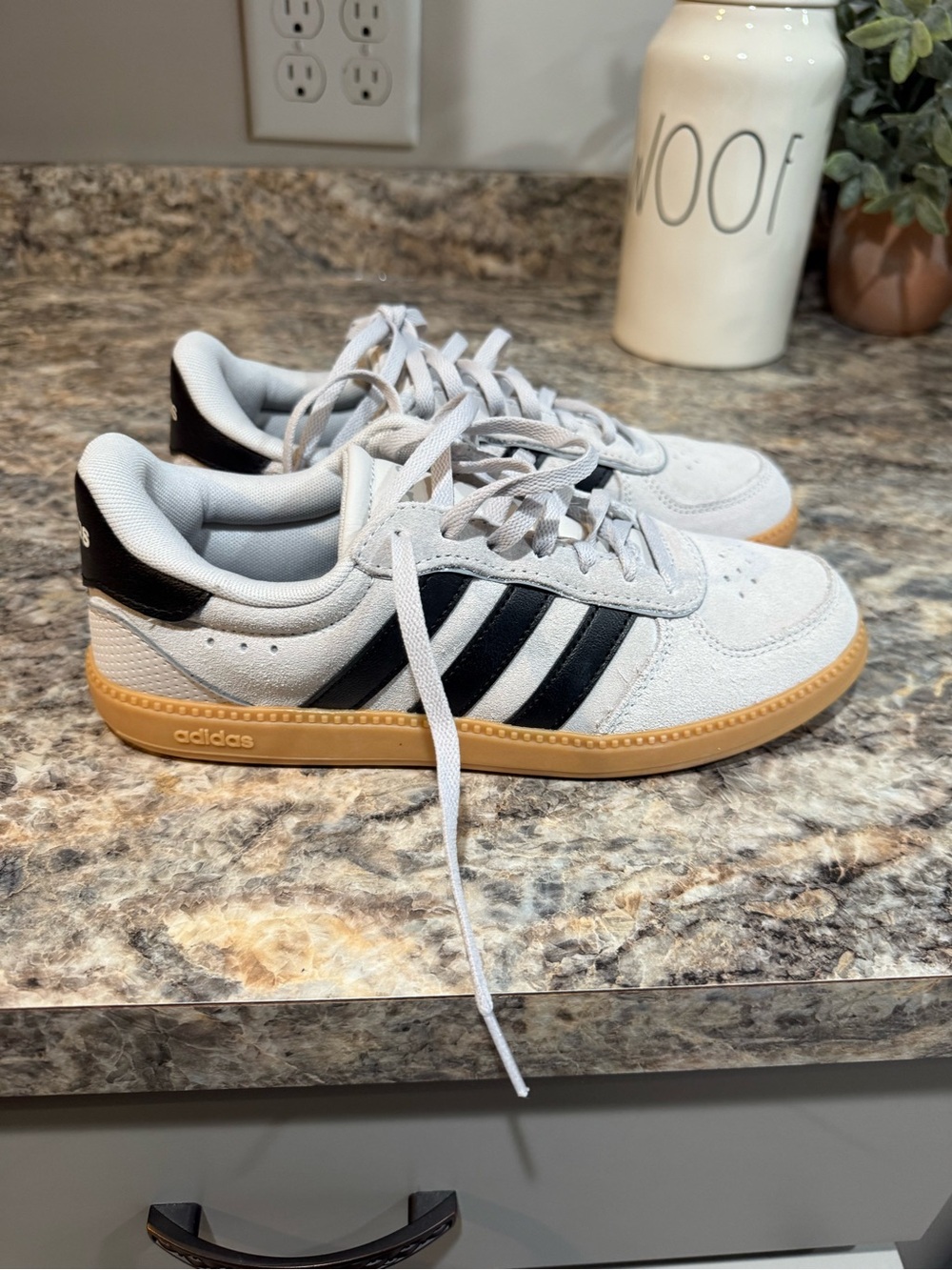 NWOT Adidas Breaknet Sleek Grey with Signature Black Stripes